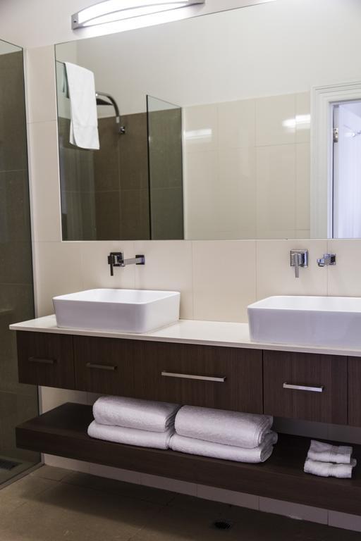 Simmers Serviced Apartments Уильямстаун Номер фото